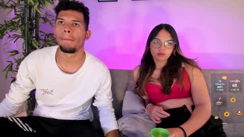 Mia online show from January 2025 04:29:02 PM