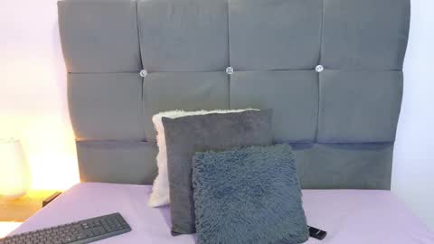 MIA online show from April 2026 03:12:01 PM