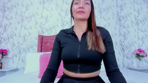 Snapshot of miamalkovaa_ chatting on December 2025 04:24:01 PM Mia Malkova online show from December 2025 04:24:01 PM