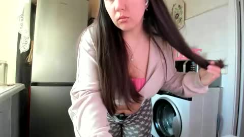 Snapshot of miamarrone chatting on March 2026 03:05:01 PM MiaMarrone online show from March 2026 03:05:01 PM