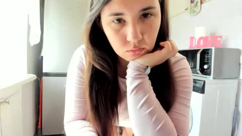Snapshot of miamarrone chatting on May 2026 10:42:02 AM MiaMarrone online show from May 2026 10:42:02 AM