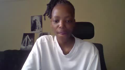 Muffin online show from April 2026 12:19:02 AM