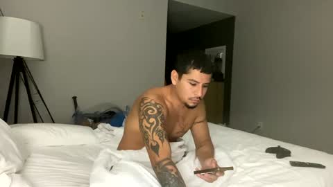 Snapshot of miamiclos1 chatting on January 2025 11:27:02 AM miamiclos1 online show from January 2025 11:27:02 AM