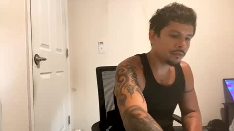 Snapshot of miamiclos1 chatting on September 2025 02:23:01 AM miamiclos1 online show from September 2025 02:23:01 AM