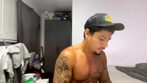 Snapshot of miamiclos1 chatting on September 2025 11:24:01 AM miamiclos1 online show from September 2025 11:24:01 AM