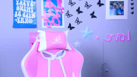 miamilas online show from December 2024 04:24:01 AM