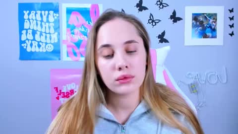 miamilas online show from December 2024 04:33:02 AM