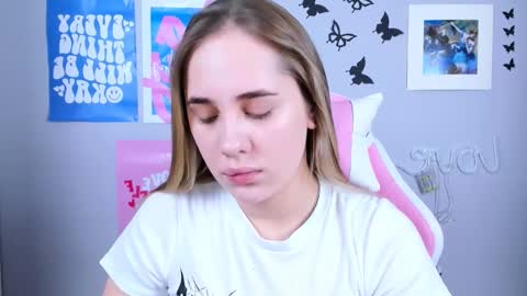 miamilas online show from December 2024 05:04:02 AM