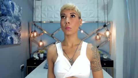 Mia Morgann online show from December 2024 12:04:01 PM