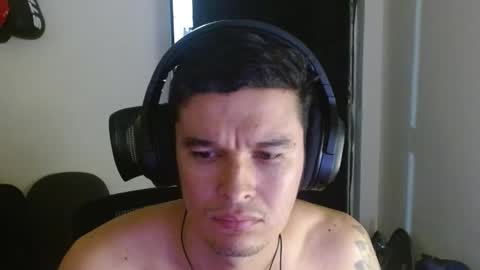 Snapshot of miaou_miaou chatting on November 2025 12:12:01 AM miaou_miaou online show from November 2025 12:12:01 AM