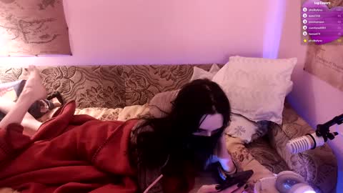 Snapshot of miaowhowl chatting on January 2025 12:17:02 AM Kristien online show from January 2025 12:17:02 AM