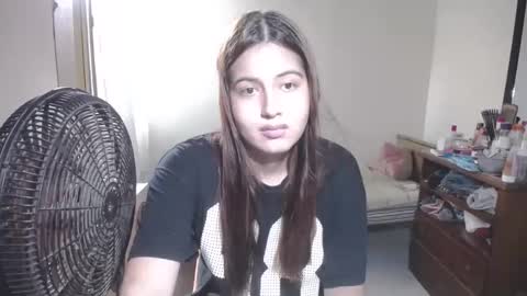 Ramona Badwolf online show from October 2025 07:33:01 PM