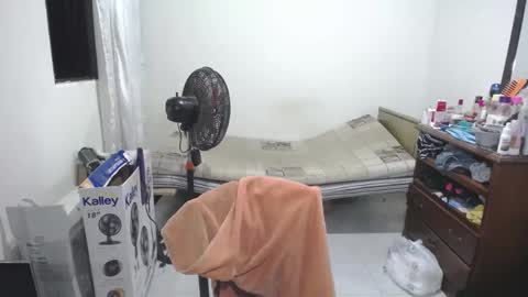 Ramona Badwolf online show from October 2025 02:04:02 AM