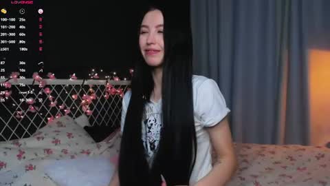 Liz online show from June 2026 05:44:02 PM