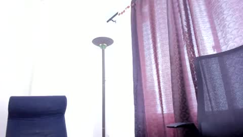 Mia Milf online show from May 2026 01:31:01 PM