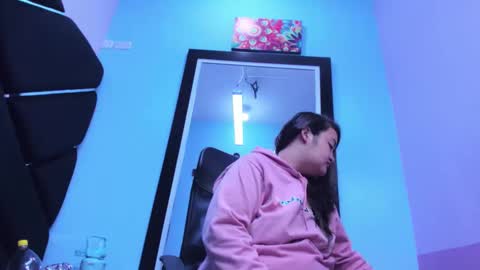 MiaRouse online show from April 2026 11:40:02 PM