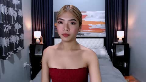 Snapshot of miasmith09 chatting on January 2026 01:43:01 AM Pau and jence online show from January 2026 01:43:01 AM