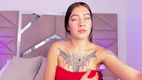 miasr_ online show from November 2025 03:23:02 PM