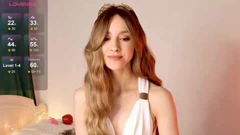 Mia online show from October 2025 05:41:02 AM