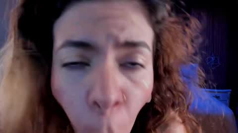 miatorres4 online show from November 2025 04:01:02 AM