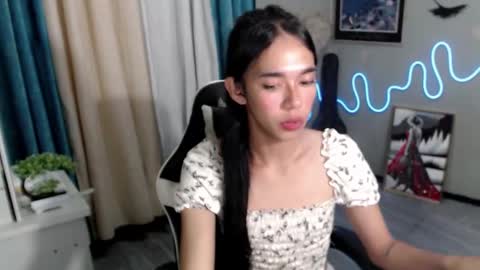 Snapshot of miatrixs chatting on February 2025 11:30:01 AM Mia online show from February 2025 11:30:01 AM