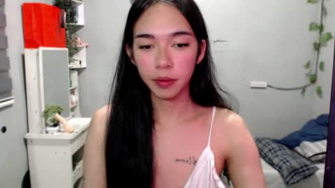 Mia online show from June 2026 04:38:02 PM