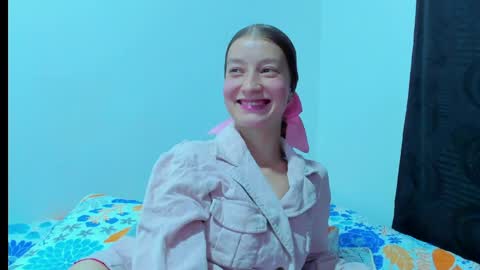 Snapshot of miavolkova_ chatting on April 2026 12:02:02 AM Chloe online show from April 2026 12:02:02 AM