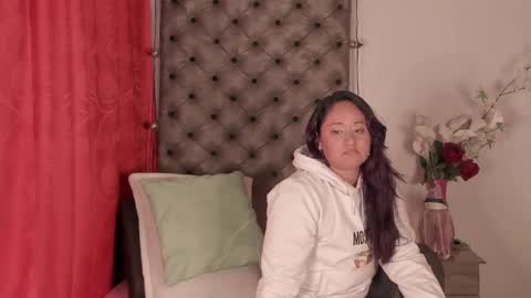 micaelahott_ online show from March 2025 09:50:01 AM