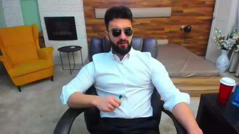 MicahLane online show from December 2025 05:45:02 AM