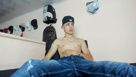 Michael Boy online show from January 2025 08:26:01 PM