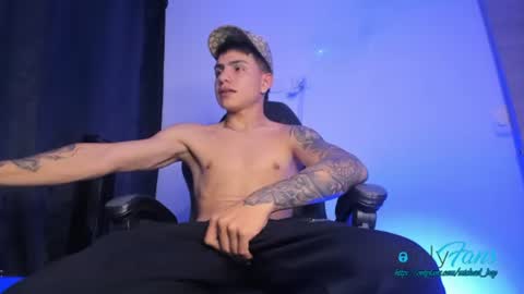 Snapshot of michael_boy88_ chatting on July 2026 05:02:02 AM Michael Boy online show from July 2026 05:02:02 AM