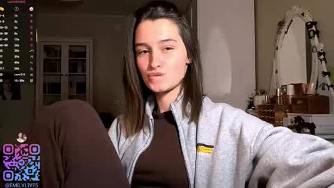 Snapshot of michael_pors chatting on January 2026 02:41:01 PM Emily online show from January 2026 02:41:01 PM