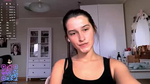 Snapshot of michael_pors chatting on February 2026 02:21:01 PM Emily online show from February 2026 02:21:01 PM