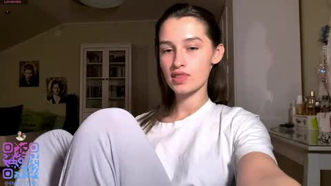 Snapshot of michael_pors chatting on April 2026 04:49:01 PM Emily online show from April 2026 04:49:01 PM