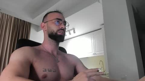 Snapshot of michaelevansx chatting on January 2026 09:35:02 PM MichaelEvansx online show from January 2026 09:35:02 PM