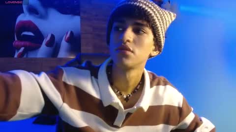 michaelkoiv online show from November 2025 12:19:02 PM