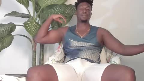 Michaell online show from October 2025 11:16:02 PM