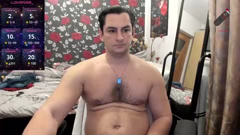 michaelragnar90 online show from December 2024 04:50:01 PM