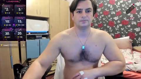 michaelragnar90 online show from December 2024 05:18:02 PM