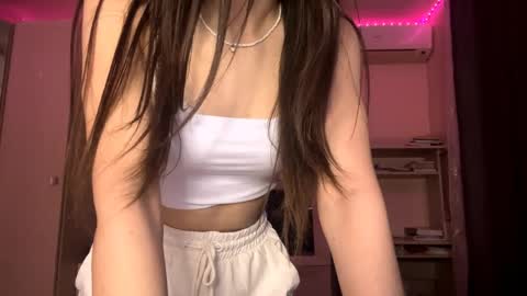 Aidaxo online show from April 2026 05:24:01 PM