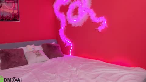 michele_mack online show from December 2025 02:27:01 AM