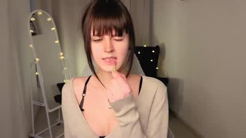 Michele online show from February 2026 01:08:02 PM