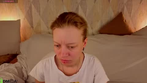 Snapshot of michelle_blond chatting on June 2026 01:14:02 AM michelle_blond online show from June 2026 01:14:02 AM
