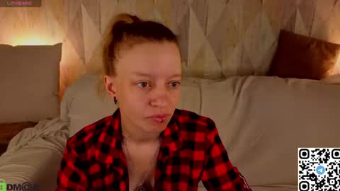 Snapshot of michelle_blond chatting on June 2026 01:08:02 AM michelle_blond online show from June 2026 01:08:02 AM