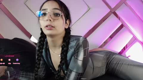 Snapshot of michelle_cutee_ chatting on June 2026 09:53:01 PM michelle_cutee_ online show from June 2026 09:53:01 PM