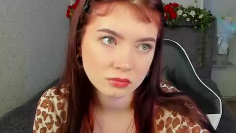 Snapshot of michelle_vasquez chatting on June 2026 10:13:02 PM Michelle online show from June 2026 10:13:02 PM