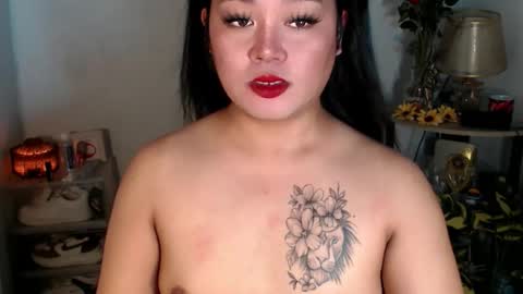 Snapshot of michellechannelxxx chatting on December 2025 05:57:01 AM Michelle online show from December 2025 05:57:01 AM