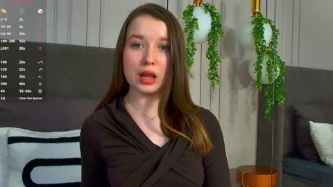 Snapshot of michellehaynes chatting on February 2025 02:48:01 PM michelle online show from February 2025 02:48:01 PM