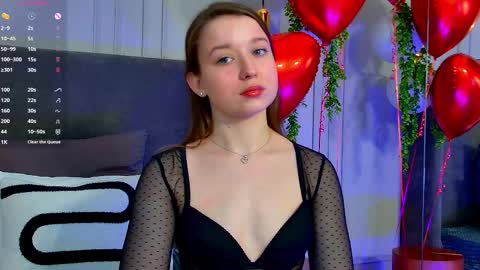 Snapshot of michellehaynes chatting on February 2025 03:39:02 PM michelle online show from February 2025 03:39:02 PM