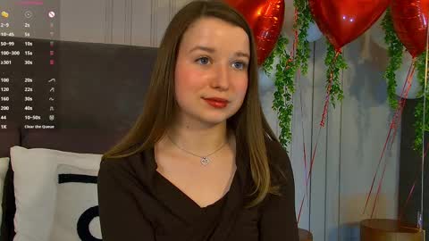 Snapshot of michellehaynes chatting on February 2025 09:09:01 PM michelle online show from February 2025 09:09:01 PM